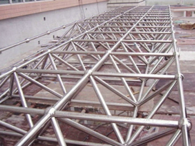 葫芦岛加油站整体设计中的雨棚制作与房屋建筑工程 天美彩钢的综合应用